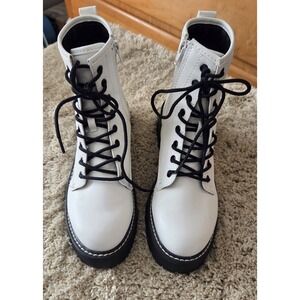 STEVE Madden Girl Carra Combat Boots Womens Size 7 ***Excellent Condition***